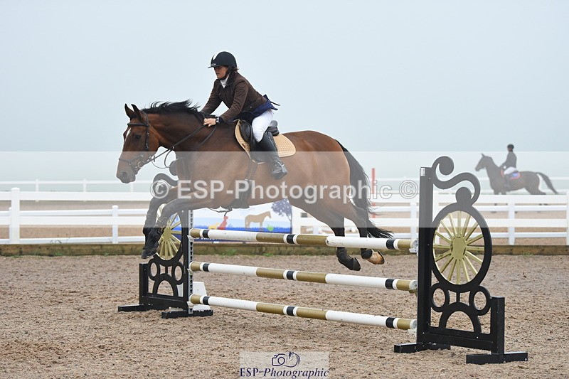 230917A-134822-07208 - Cls 36 1.05m Amateur Qualifier