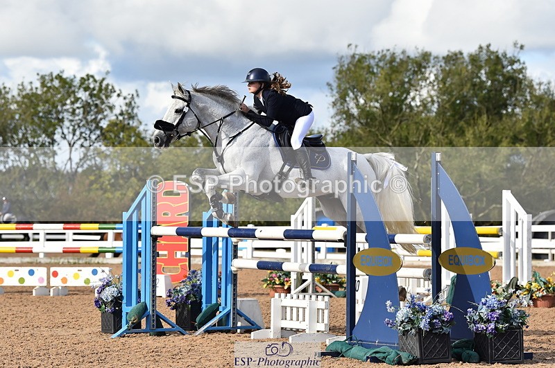 231014A-144354-05343 - Cls 15 1.05m Amateur Q 2nd R