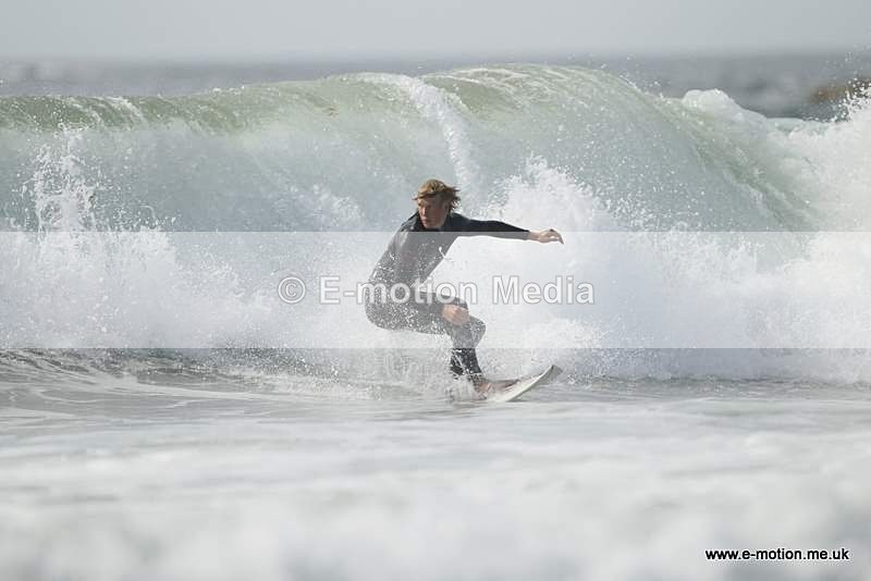 SU 020710 49 - Surf July 10