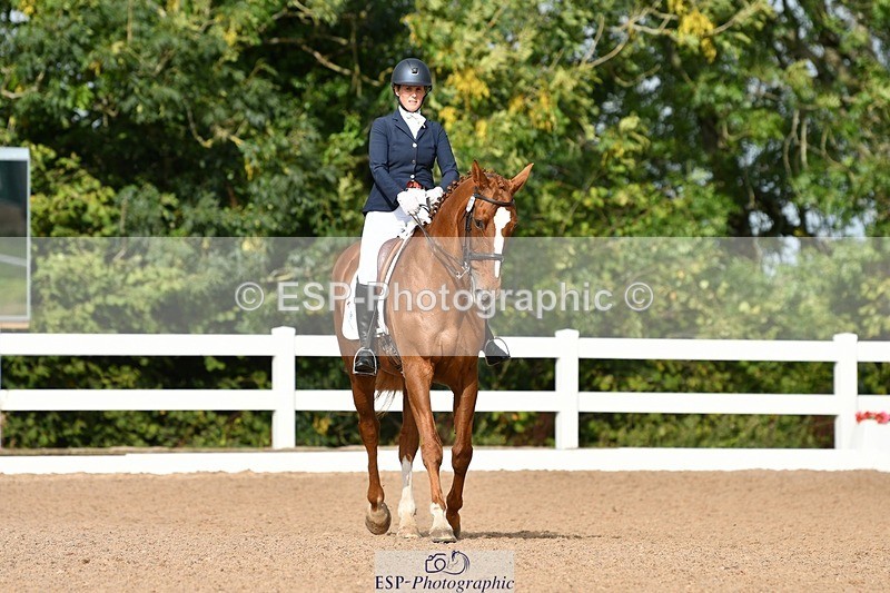 250906-103258-00654 - 037-Anna.PriceMajor.Flyer