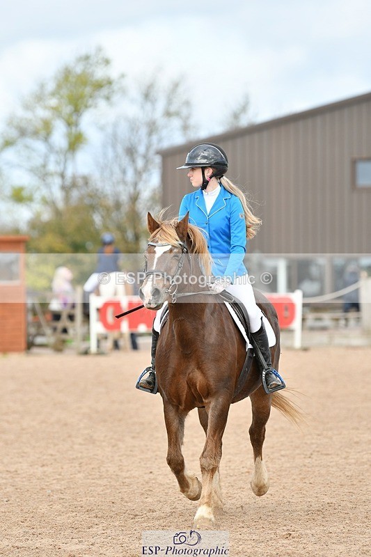 251026-110444-02244 - Cls 21+22 70cm Club and Schools