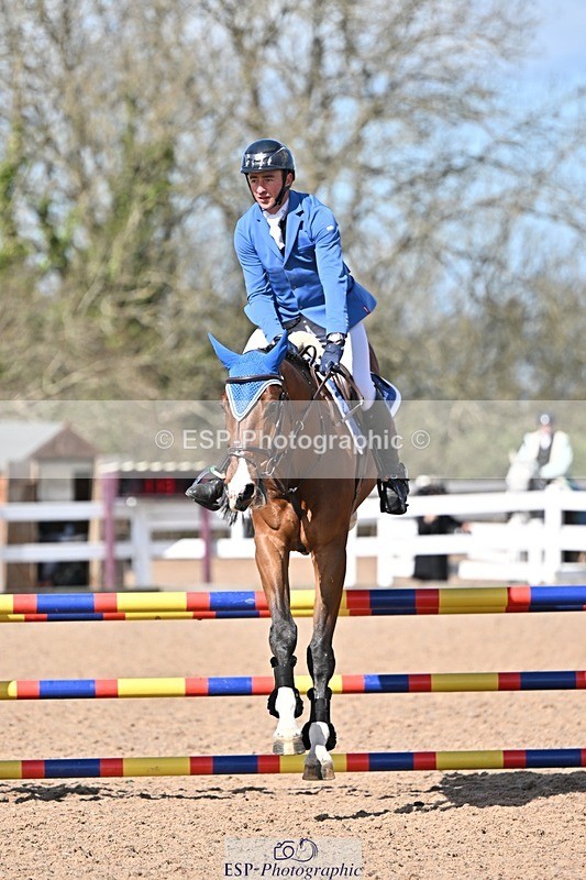 250328-121906-01501 - Cls 9 Discovery and 1m