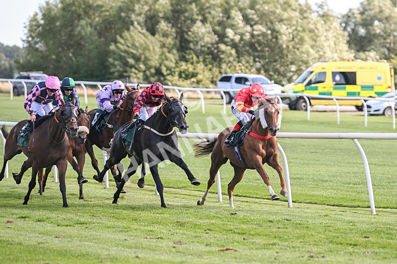 050825-Race 5-Inspiring Speeches-6100 - Race 5