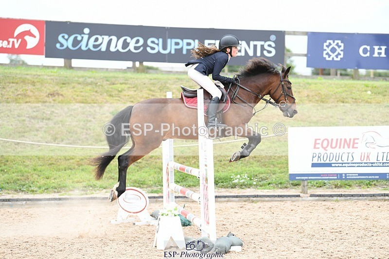 250807-110149-00407 - 90cm Round 1