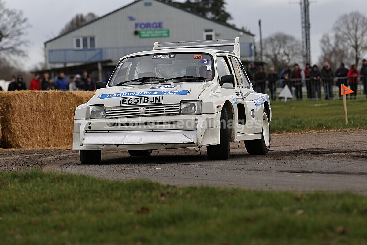 RETRO-348 - Race Retro