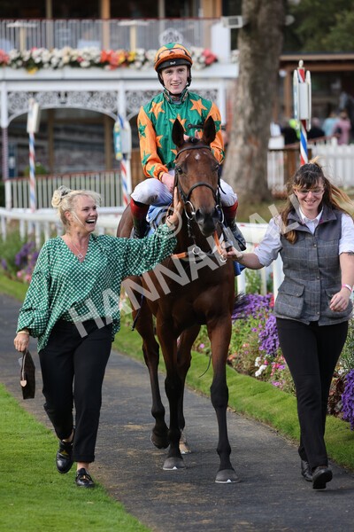 yr24092021r7-52 - Race 7 4.55pm William Hill Free or Four Fillies' Stakes
