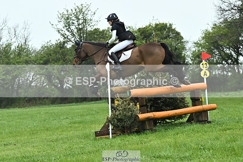 250418-160752-07097 - 355-Xanthe.Baylis-MONBEG.BY.MAGIC