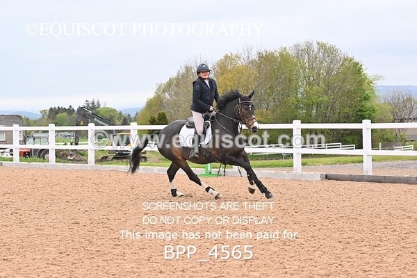 BPP_4565 - CLASS 20 SUN British Novice/90cms Open
