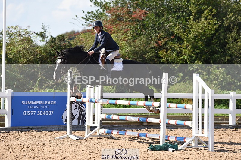 230915A-150102-00728 - Cls 12 1.05m Amateur Qualifier