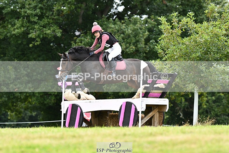 240825X-172136-37484 - 80cm XC 16.30 to 17.30