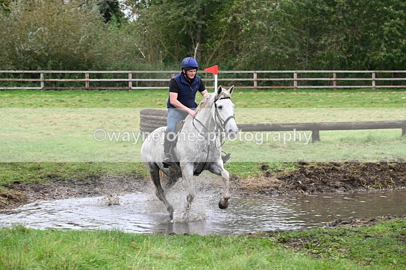 WJ6_7178 - Time at Photographer 13:06 to 13:23