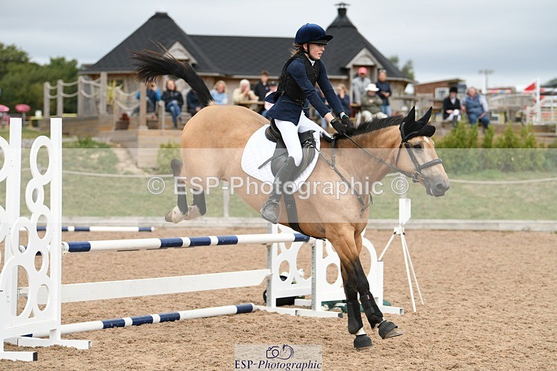 250807-131731-01067 - 80cm Round 2