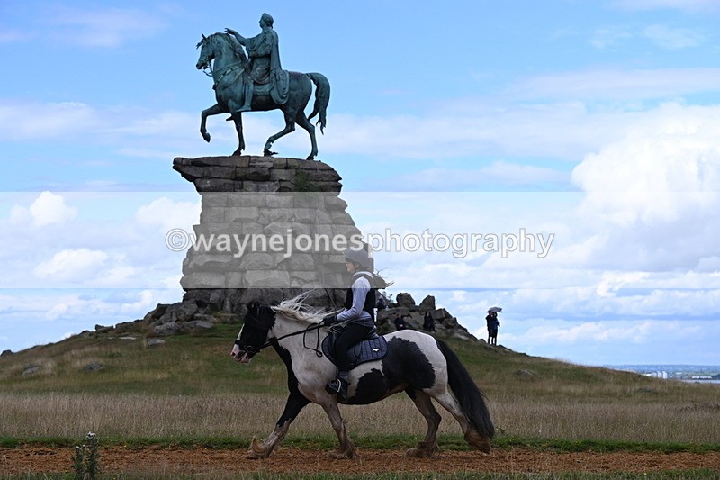 DSC_9666 - Time at Statue 15:11 to 15:58