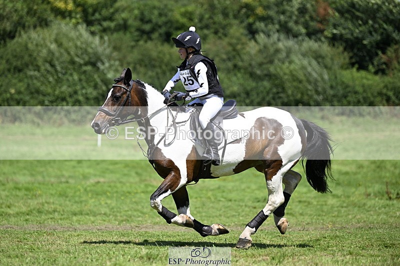 240811A-124940-03187 - 125-