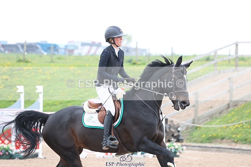 250424-125643-05654 - Cls 1 - 2 Star Small Tour