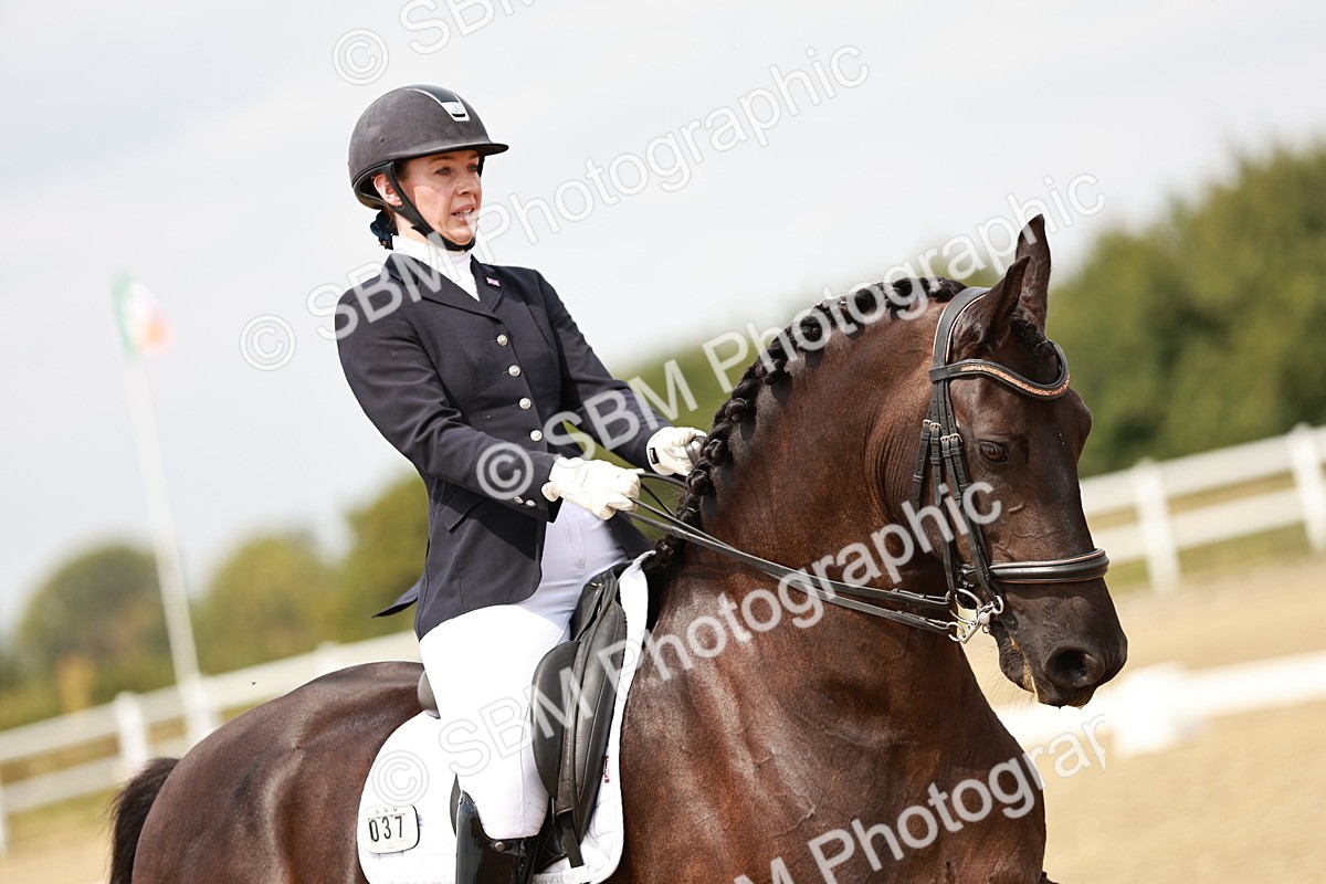 SBM_003696 - Class 7 - Advanced Medium 6 Gold - 13.16-14.36