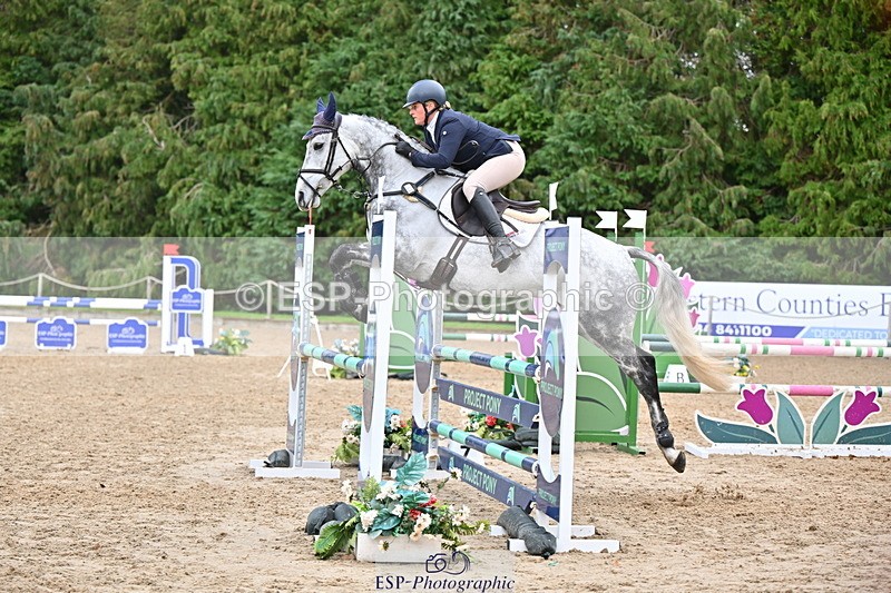 251026A-121914-24317 - E-388-Charlotte.Rowe