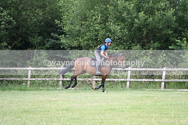 WJ6_6085 - 60cm XC Time 09:48 to 09:57