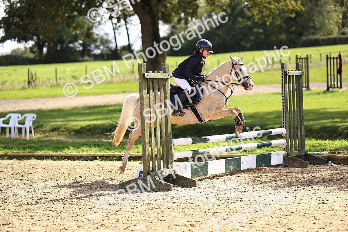 SBM_46084 - J9 - Junior Pony 70cm Championship