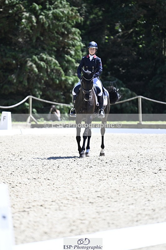 250522A-141513-04322 - D-409-Kirsty.Chabert-HERALDIKS.GIRL.OPPOSITION