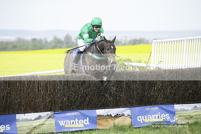 PtP 180422 121 - Old Berkshire PtP Lockinge 18/04/22