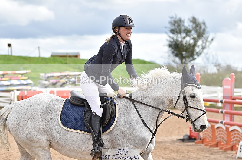 240403A-152802-00985 - Cls 5 Foxhunter and 1.20m Open