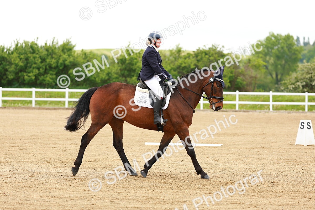 SBM_005024 - Class 16 - Novice 6