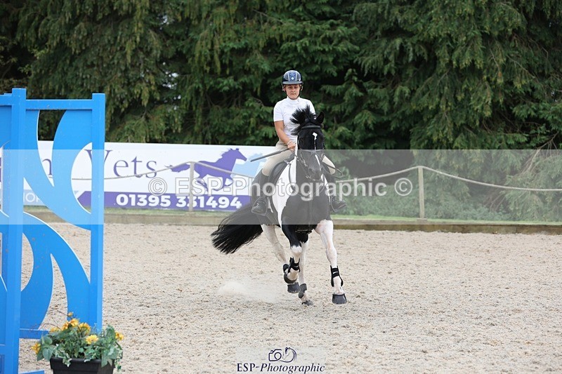 230908-161838-02870 - Cls 8 Snr 1.05m Open