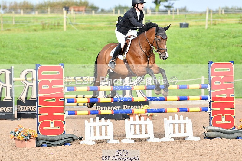 240915A-163735-11055 - Cls 30 Snr Foxhunter