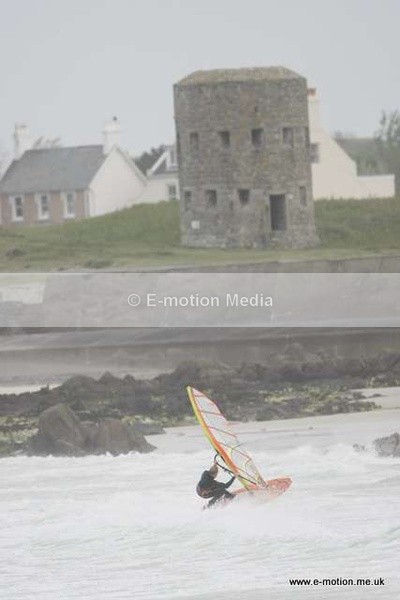 WS 110509  88 - Windsurfing