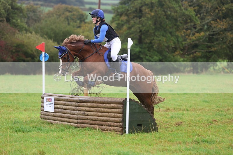 3E7A1314 - Class 2: 70cm: Half Roll Top