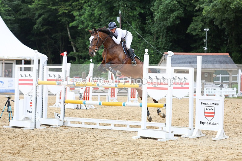 3E7A6603 - Class 9: Senior 1.15m Open