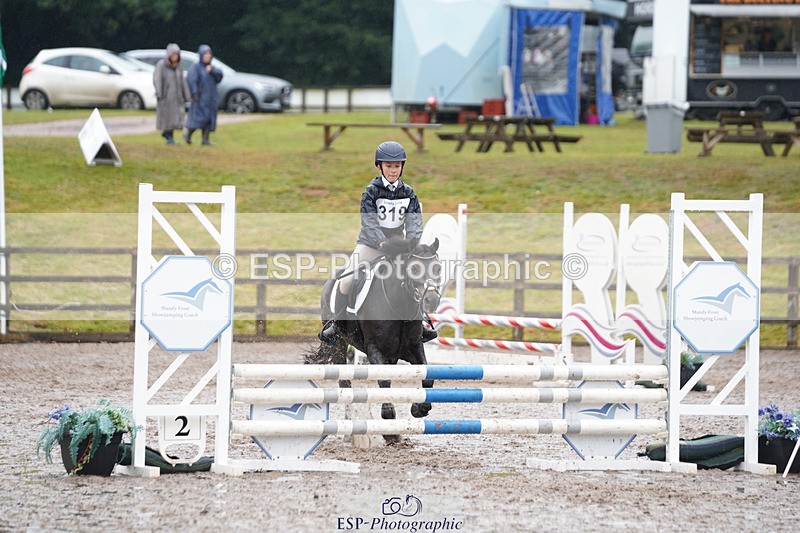 240824X-085406-20482 - 70cm Round 1 8.30 to 9.30