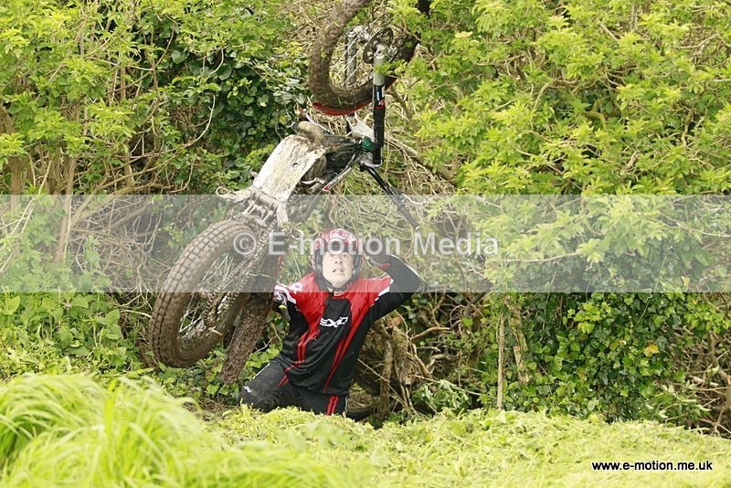 TR 060512-097 - Petit Bot - 06/05/12