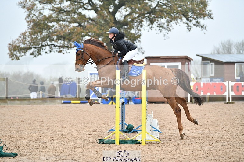 241102A-112329-04280 - SAT Cls 9 British Novice and 90cm Open