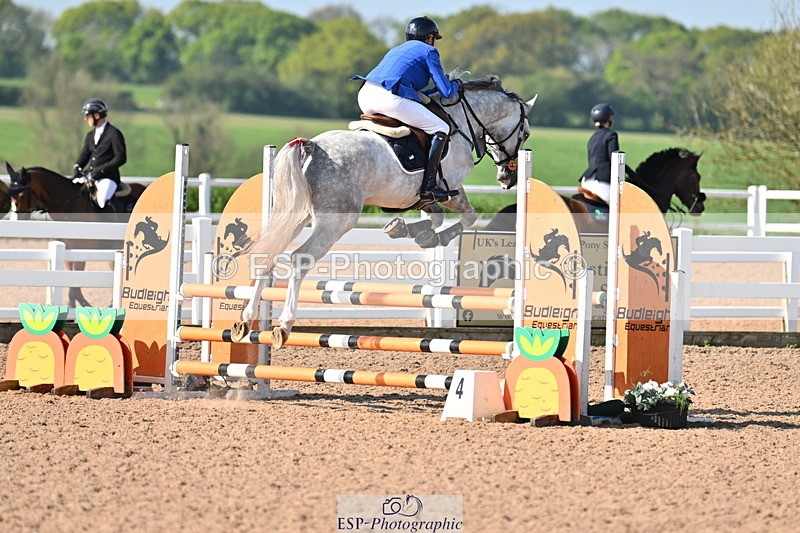 240509A-090942-00046 - Cls 1 British Novice and 90cm Open