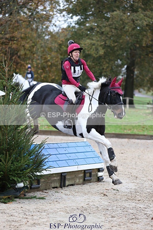 231118-135915-02086 - Cls 3 90cm