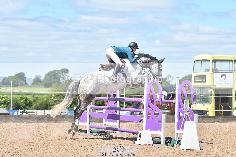 240609A-124941-05380 - Cls 18 Snr Newcomers and 1.10m Open