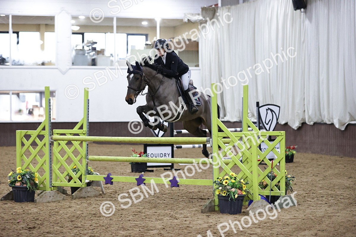 SBM_001081 - Class 4 - Senior Newcomers/ 1.10m Open