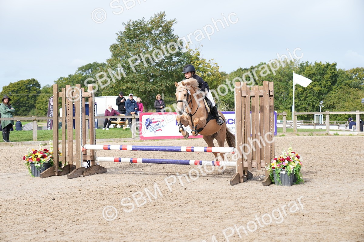 SBM_03272 - J55 - Clear Round 60cm