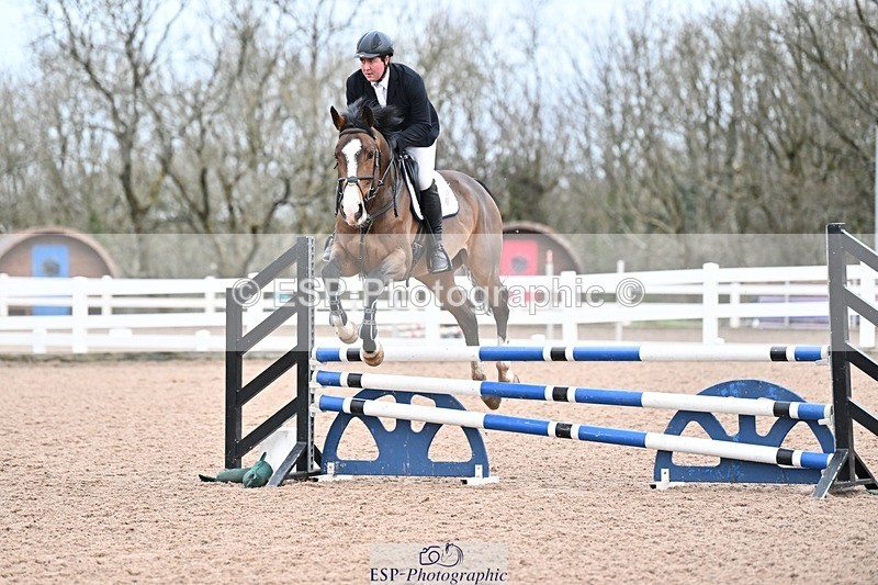250112-094210-00767 - Cls 15 British Novice and 90cm Open