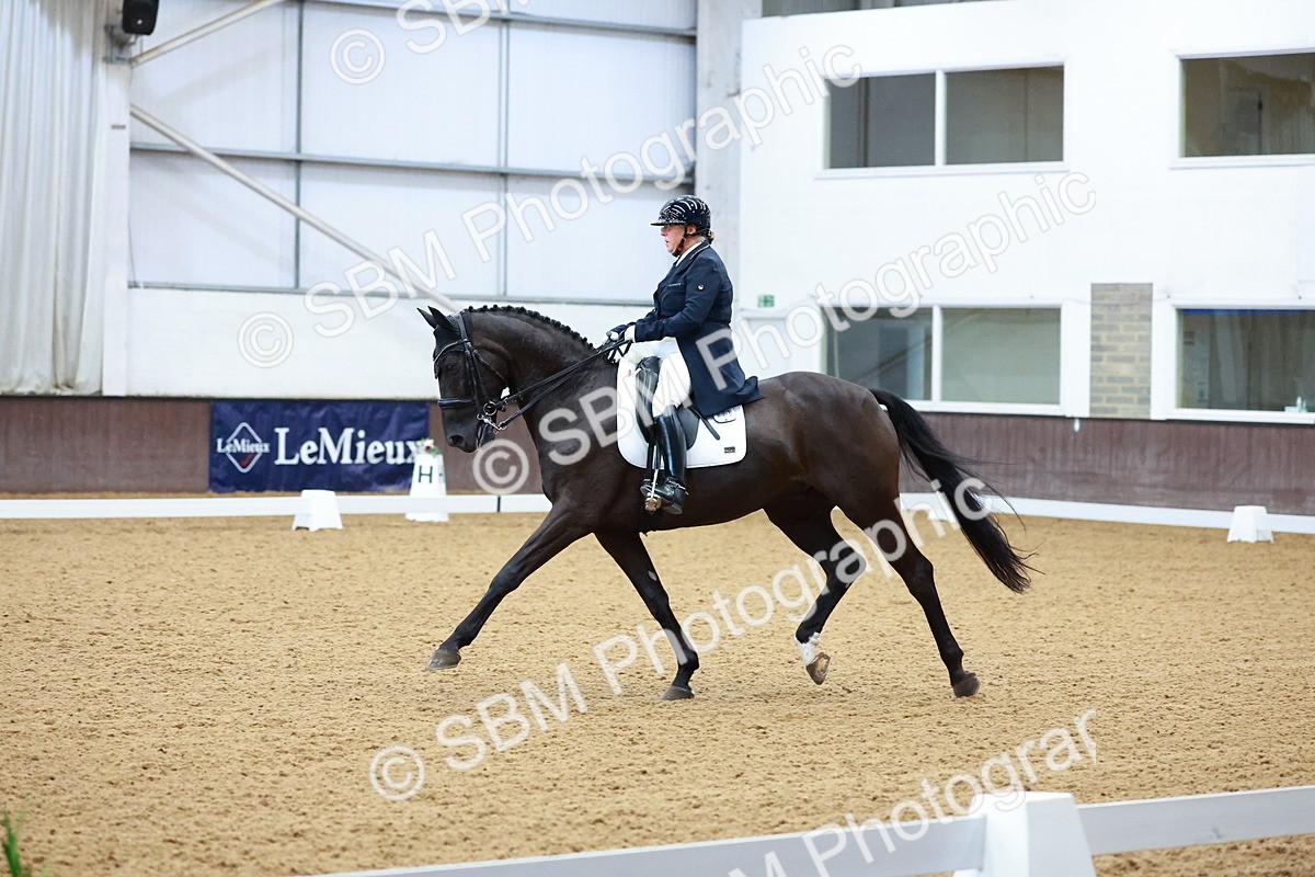 SBM_007734 - Class 9 - FEI INT II - 16.54.17.57