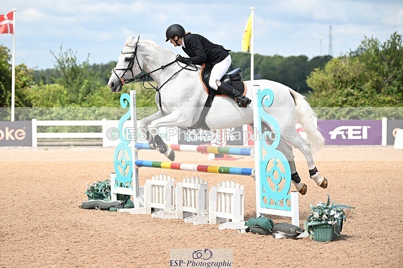 250723-113254-00347 - Cls 1 British Novice and 90cm