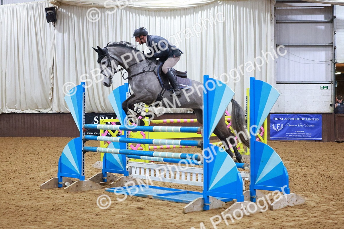 SBM_002387 - Class 5 - Senior Foxhunter 1.20m