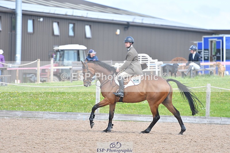 240609A-111145-04443 - Cls 17 Snr 1.05m Open