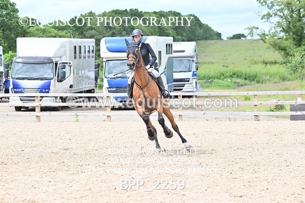 BPP_2259 - CLASS 21 SUN Senior Newcomers/ 1.10m Open