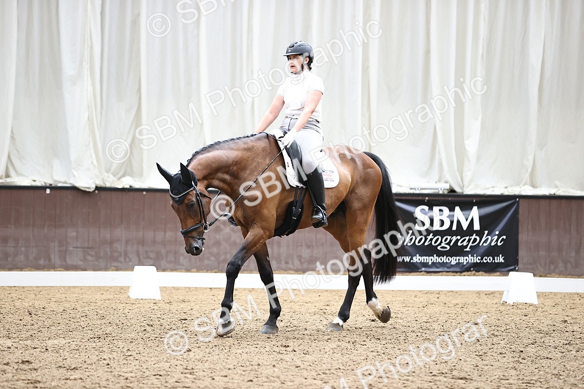 SBM_001387 - Novice 4 - 11.15-13.22