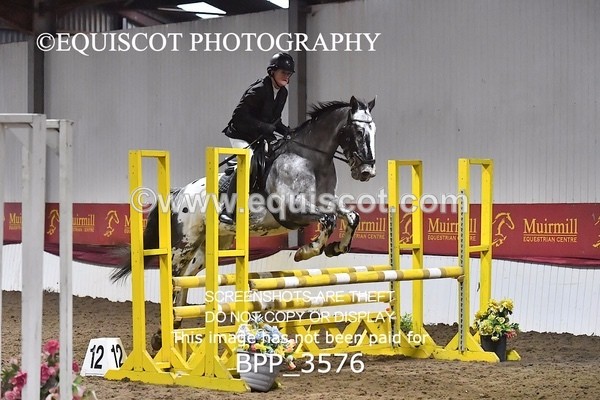 BPP_3576 - SUN CLASS 19 SENIOR  0.85m Amateur Championship Qualifier