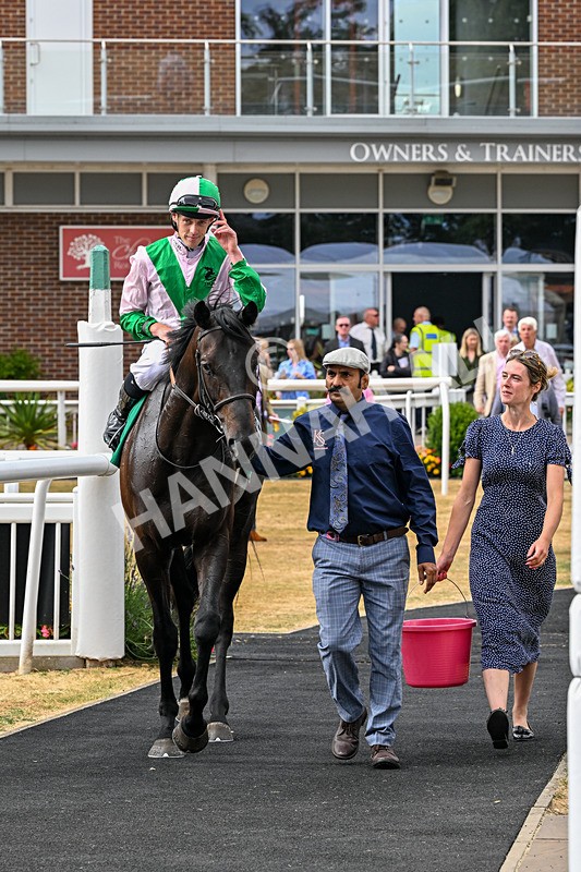 010826-Race 6-La Peregrina-3395 - Race 6 16.22pm Vision PVC Carlton Miniott Thirsk Handicap