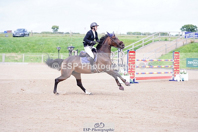 240804A-152126-11402 - Cls 46 Snr Foxhunter